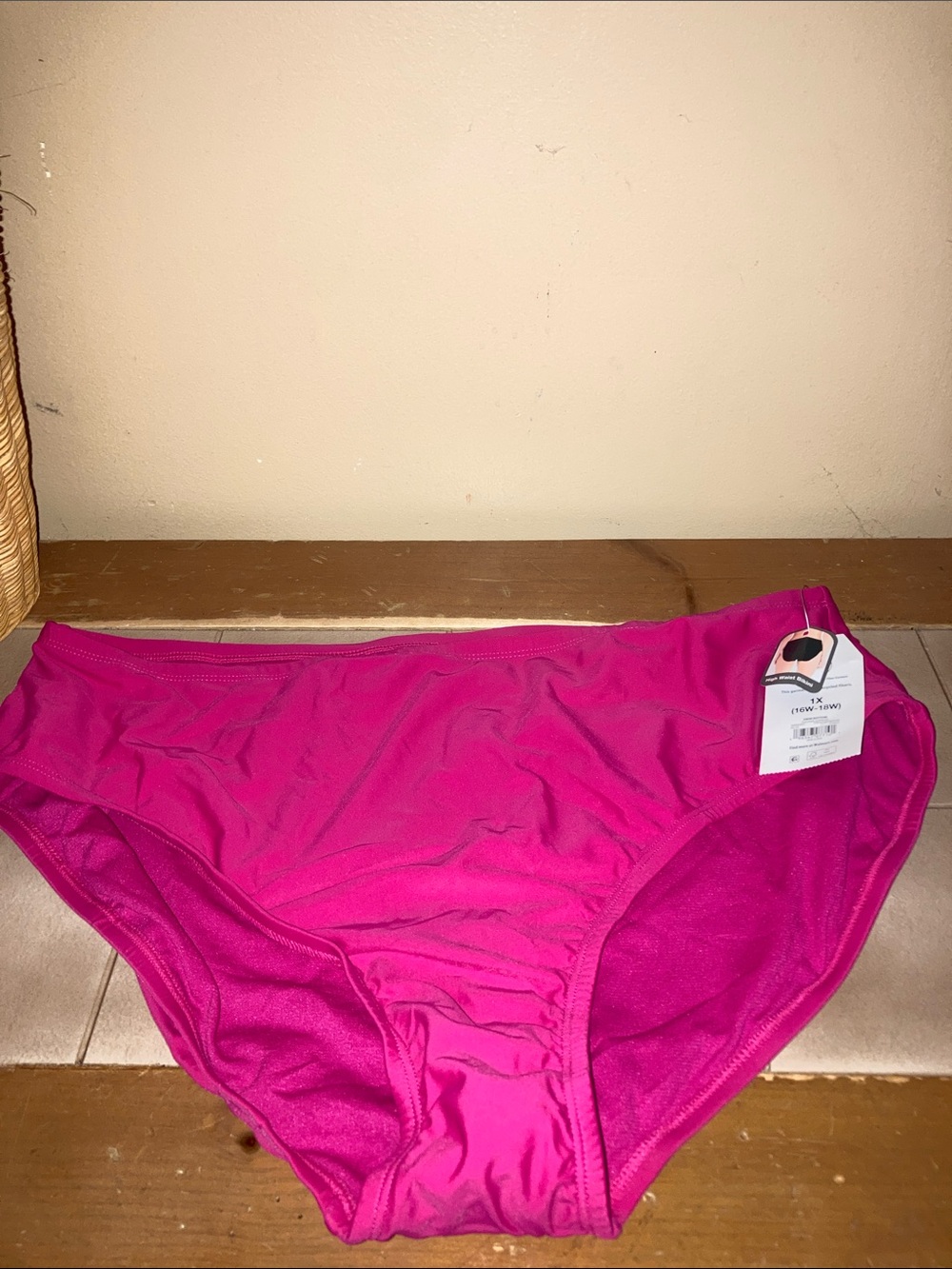 Time‎ and Tru Hot Pink Women’s Swim Bottoms